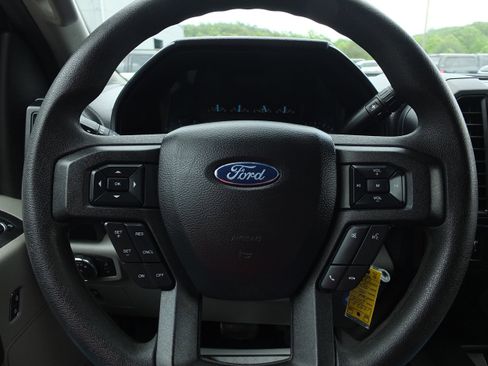 Used 2019 Ford F150 XL w/ Equipment Group 101A Mid AWD/4WD image 17