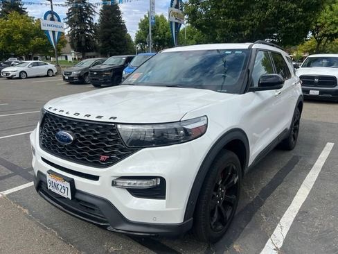 Used 2022 Ford Explorer ST AWD/4WD image 1