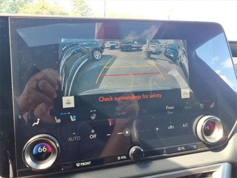 Used 2023 Lexus RX 350 Premium image 19