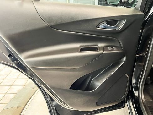 Used 2019 Chevrolet Equinox LT image 23