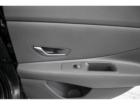 Used 2024 Hyundai Elantra Blue FWD image 20