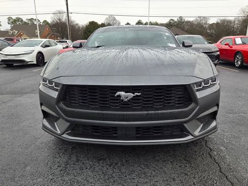 Used 2025 Ford Mustang Coupe image 2