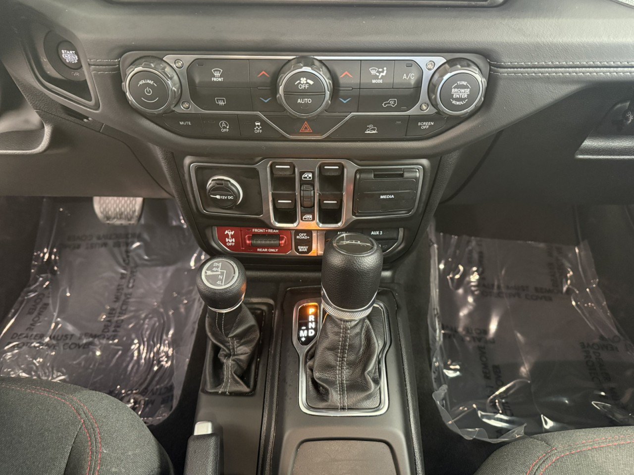 Used 2026 Jeep Gladiator Rubicon AWD/4WD image 20