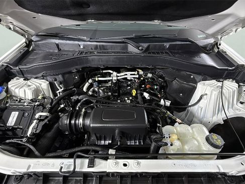 Used 2021 Ford Explorer XLT w/ Equipment Group 202A image 36