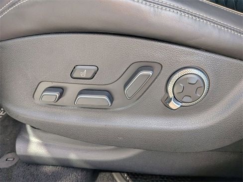 Used 2025 Genesis GV70 3.5T Sport w/ Sport Advanced Package image 13