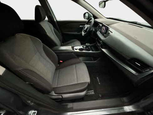 Certified 2023 Nissan Rogue SV image 25