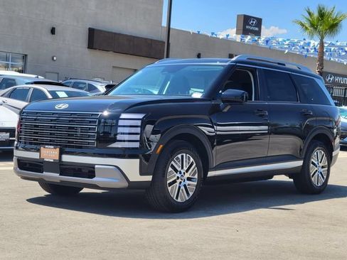 New 2027 Hyundai Palisade SEL Premium FWD image 2