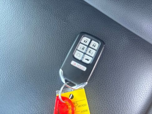 Used 2024 Honda Odyssey EX-L image 30