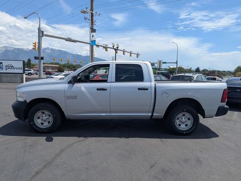 Used 2016 RAM 1500 Tradesman w/ Popular Equipment Group AWD/4WD image 8