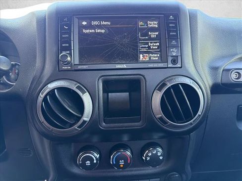 Used 2016 Jeep Wrangler Sport w/ Quick Order Package 24S AWD/4WD image 19