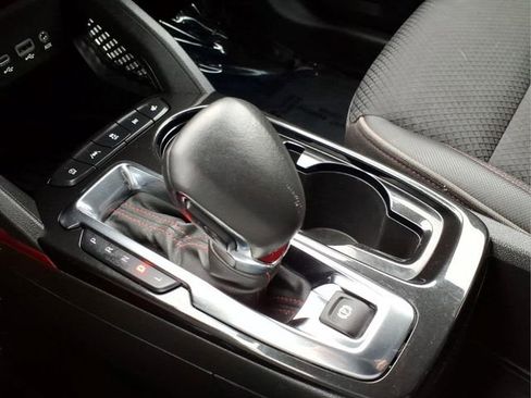 Used 2023 Chevrolet TrailBlazer RS w/ Convenience Package FWD image 23