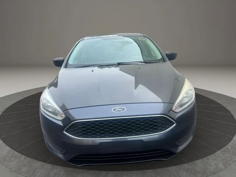 Used 2017 Ford Focus S FWD image 2