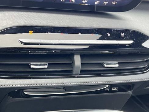 New 2026 Buick Enclave Sport Touring w/ Power Package AWD/4WD image 24