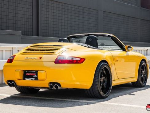 Used 2006 Porsche 911 Carrera S image 41