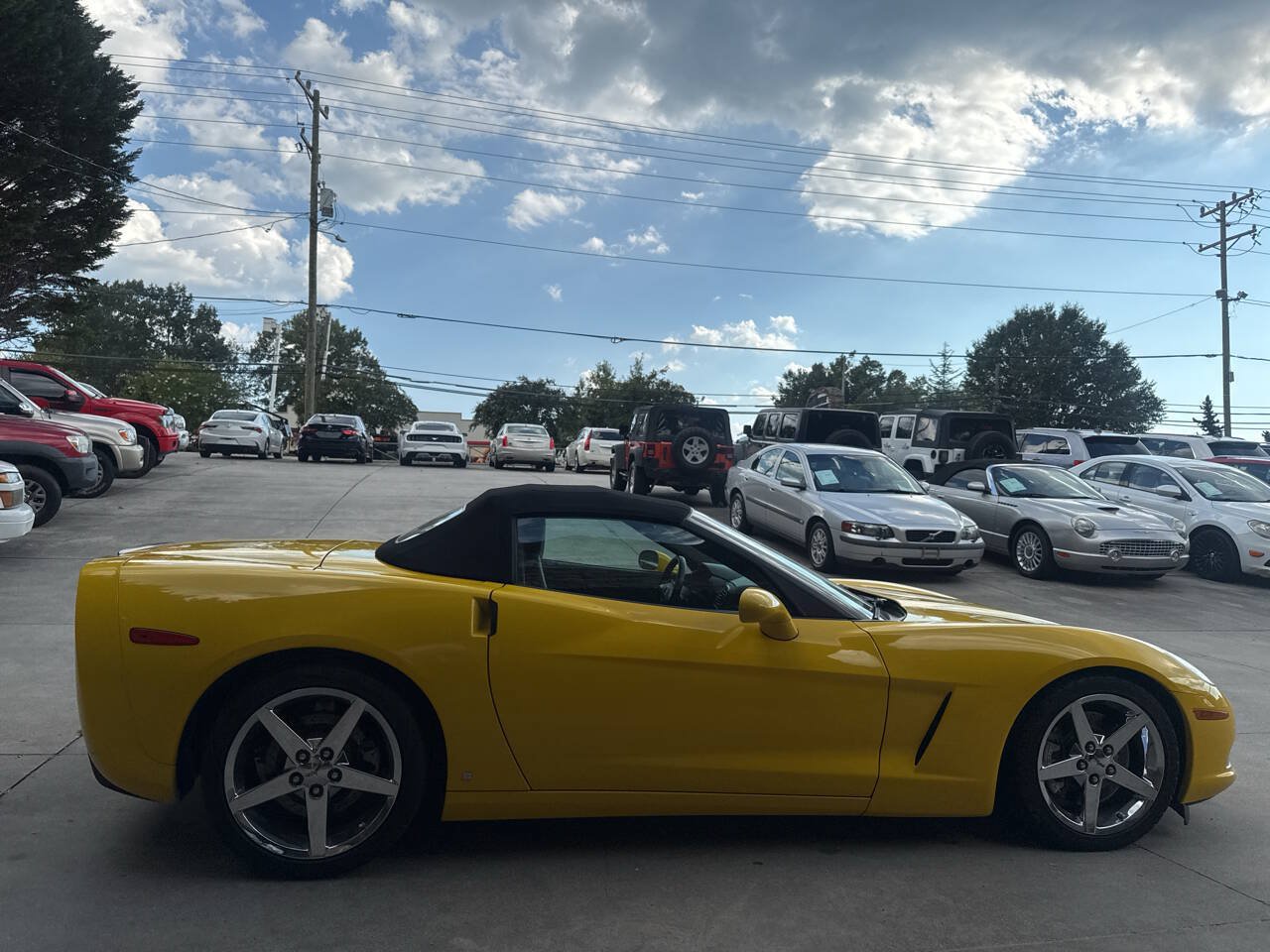 Used 2008 Chevrolet Corvette Convertible w/ Preferred Equipment Group RWD image 5