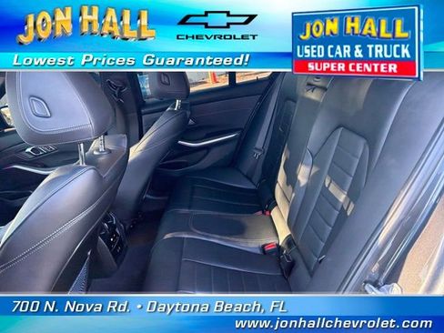 Used 2022 BMW 330i xDrive Sedan w/ Premium Package 2 image 23