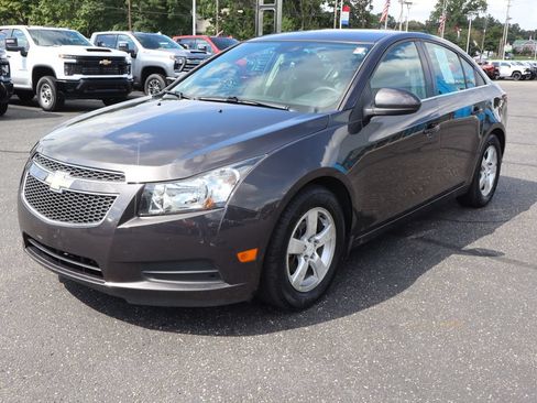 Used 2014 Chevrolet Cruze LT FWD image 25