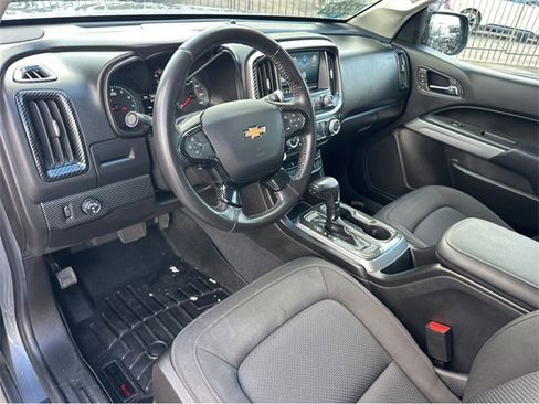 Used 2021 Chevrolet Colorado LT w/ LT Convenience Package image 26
