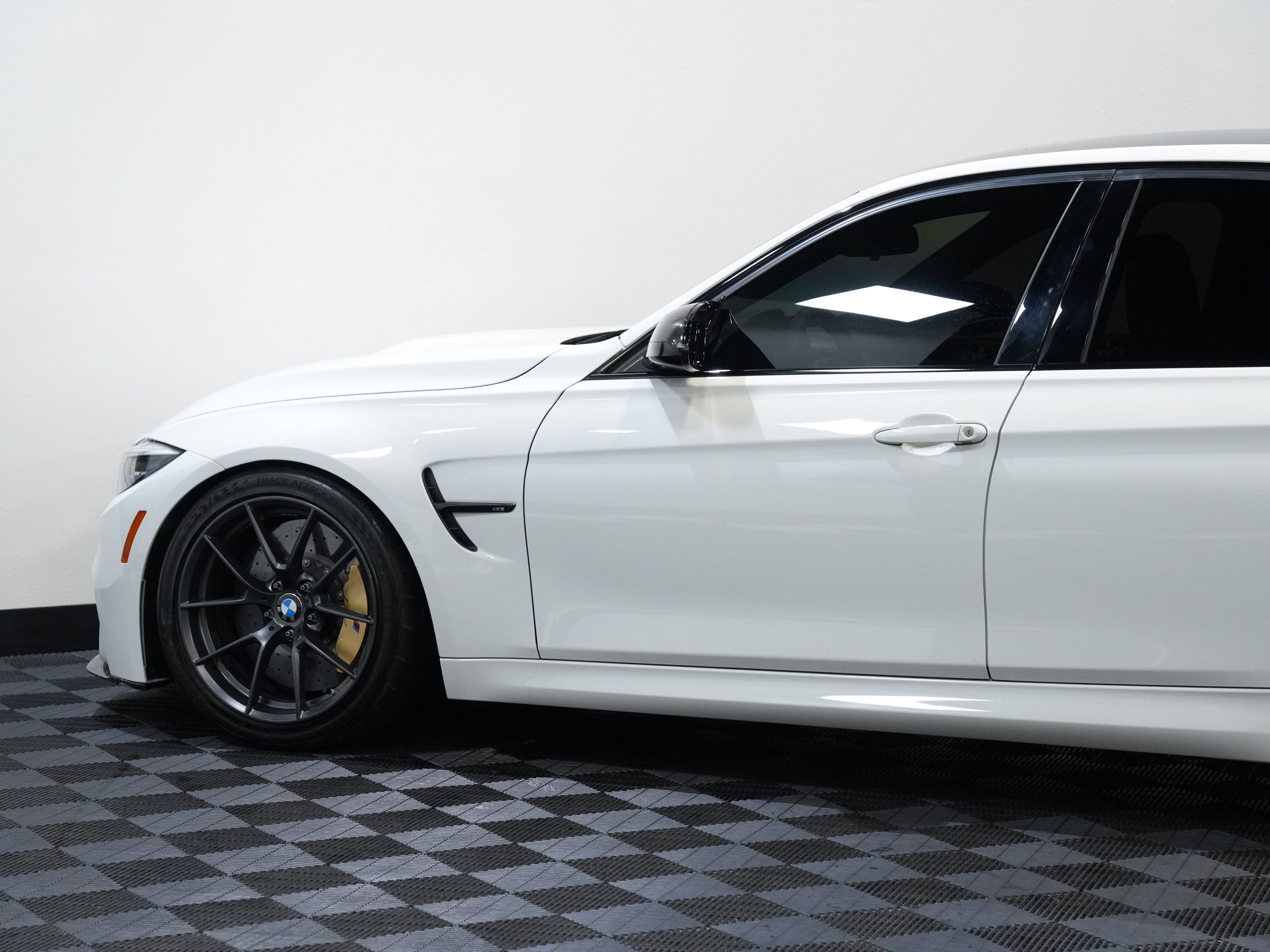 Used 2018 BMW M3 CS w/ Executive Package RWD image 19