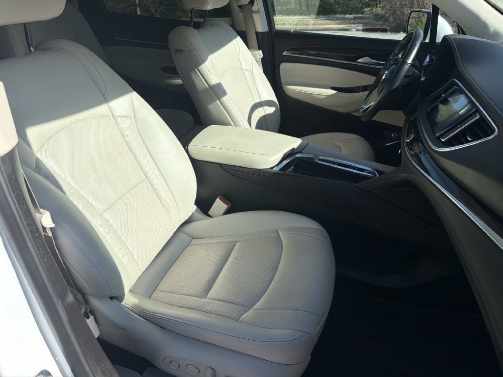 Used 2024 Buick Enclave Premium FWD image 26