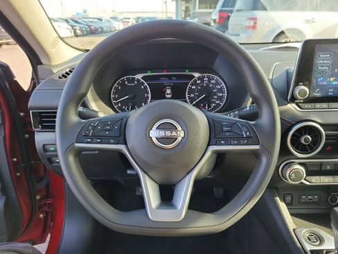 Used 2024 Nissan Sentra SV image 22