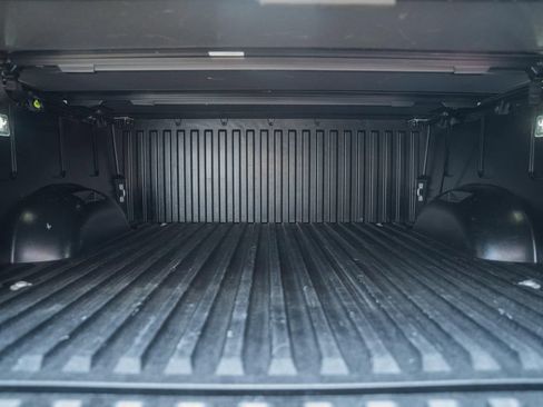 Used 2023 Toyota Tundra Limited AWD/4WD image 11