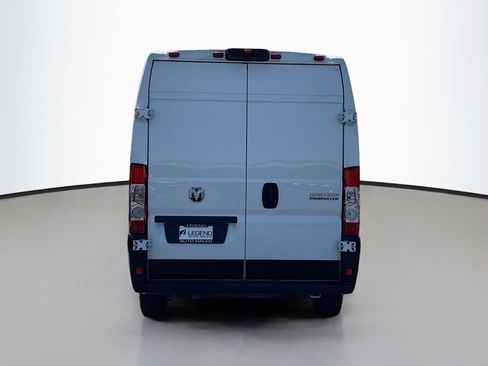 Used 2025 RAM ProMaster 2500 w/ Convenience Group FWD image 5