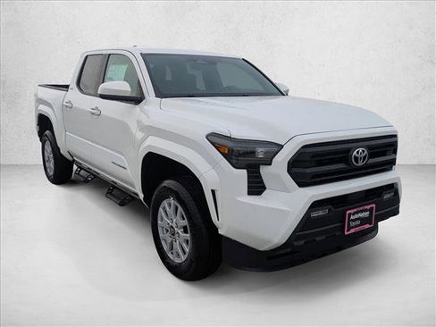 New 2025 Toyota Tacoma SR5 image 7