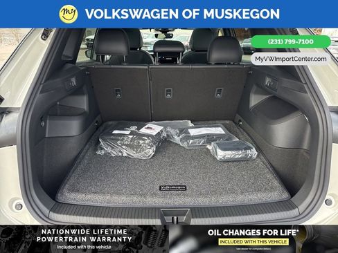 New 2026 Volkswagen Tiguan SE R-Line image 26