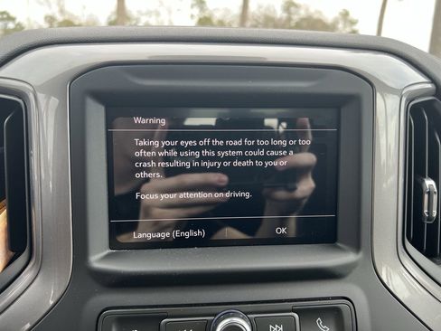 Used 2022 Chevrolet Silverado 1500 W/T w/ WT Value Package image 23