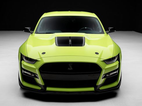 Used 2020 Ford Mustang Shelby GT500 w/ Technology Package image 5