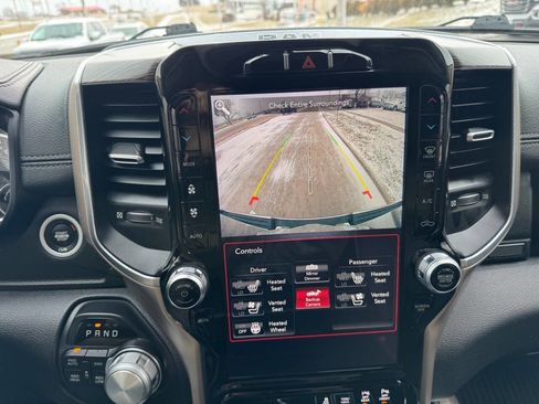 Used 2019 RAM 1500 Laramie image 16