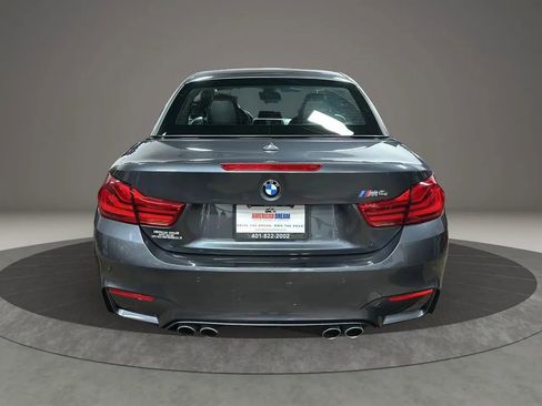 Used 2018 BMW M4 Convertible image 12