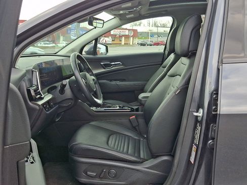 Used 2024 Kia Sportage SX image 15