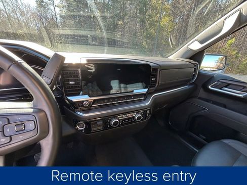 Used 2025 GMC Sierra 1500 SLT image 33