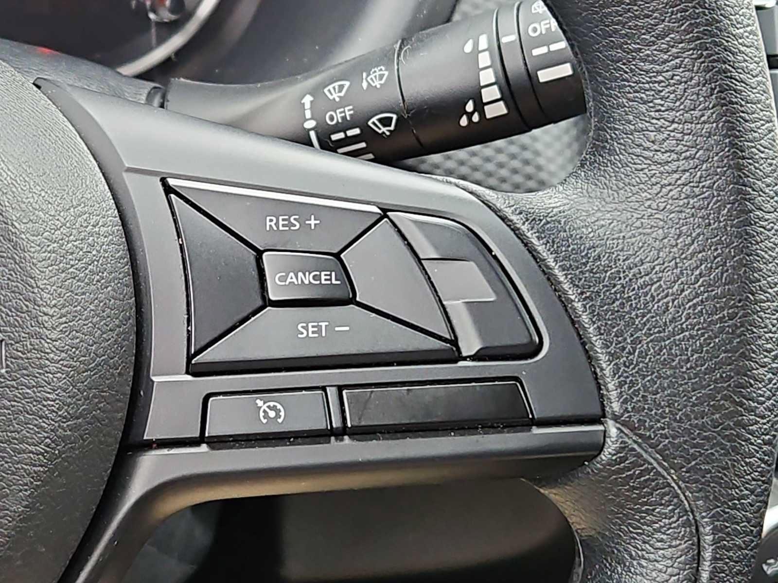 Used 2025 Nissan Kicks Play S FWD image 20