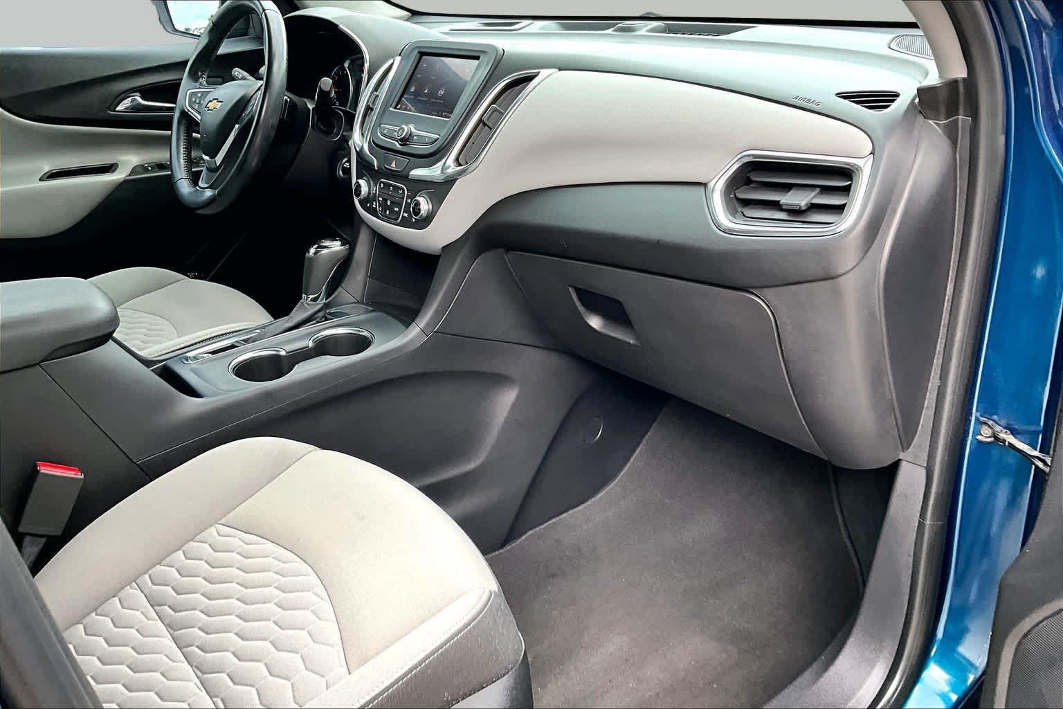 Used 2020 Chevrolet Equinox LT FWD image 19