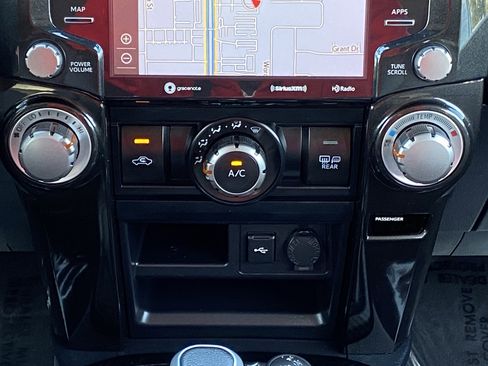 Certified 2024 Toyota 4Runner TRD Off-Road Premium image 15