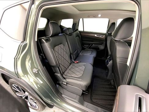 New 2026 Volkswagen Atlas SEL Premium R-Line image 10