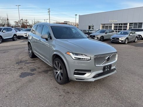 Used 2024 Volvo XC90 T8 Plus w/ Protection Package Premier image 3