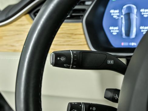 Used 2018 Tesla Model S 100D image 25