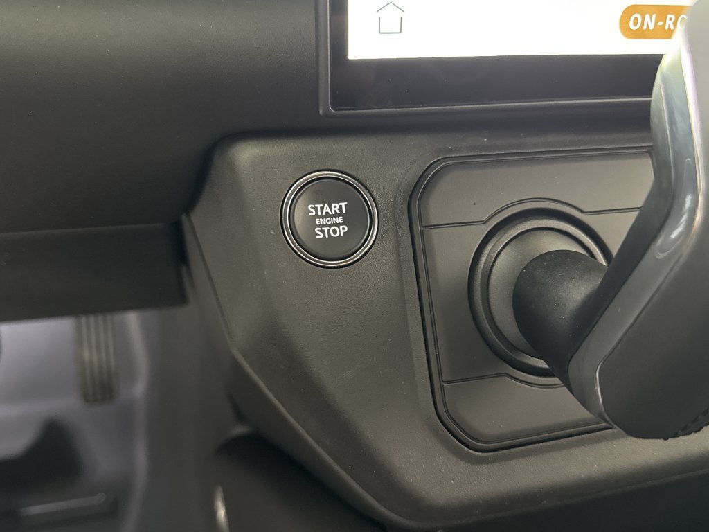 New 2026 Land Rover Defender 110 AWD/4WD image 21