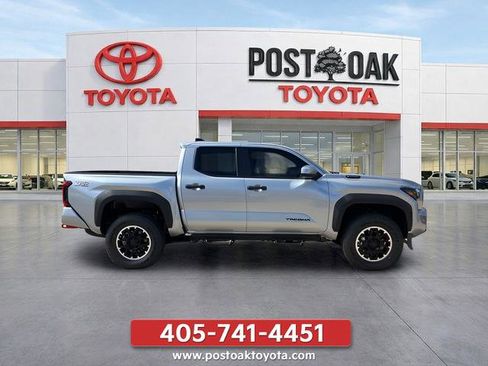 New 2026 Toyota Tacoma TRD Off-Road AWD/4WD image 8