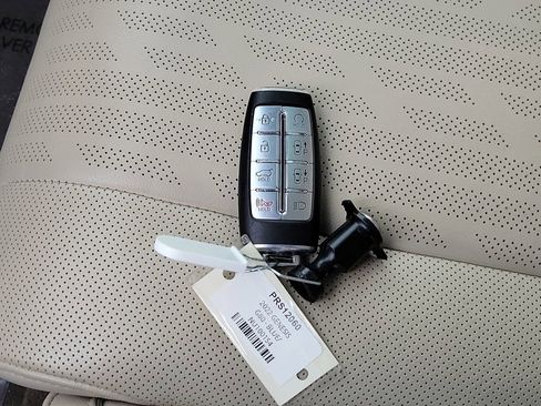 Used 2022 Genesis GV80 2.5T w/ Prestige Package 04 image 31