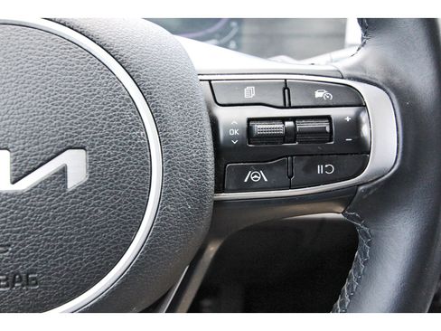 Certified 2024 Kia Sportage EX FWD image 20