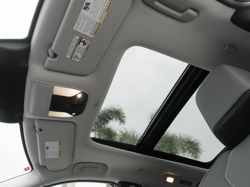 Certified 2026 INFINITI QX60 Luxe w/ Cargo Package FWD image 20