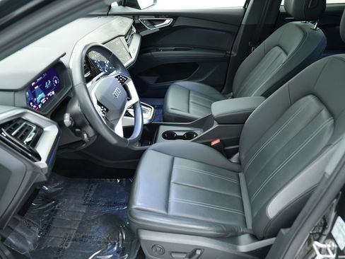 Used 2023 Audi Q4 e-tron Premium Plus w/ Premium Plus RWD image 5