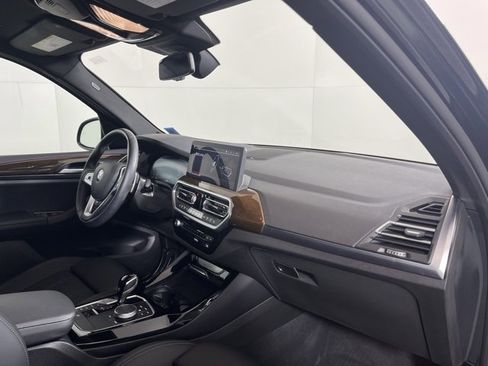 Used 2024 BMW X3 xDrive30i w/ Premium Package image 23