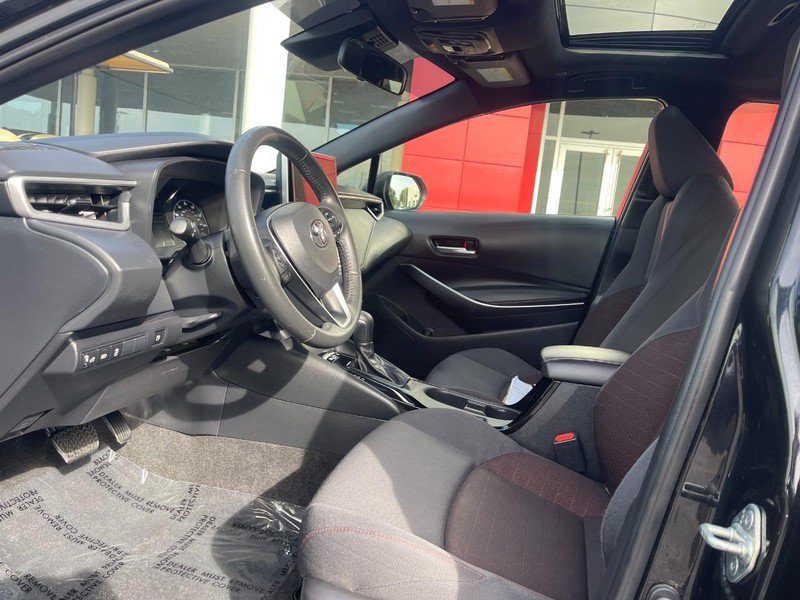 Used 2023 Toyota Corolla SE w/ SE Package FWD image 13