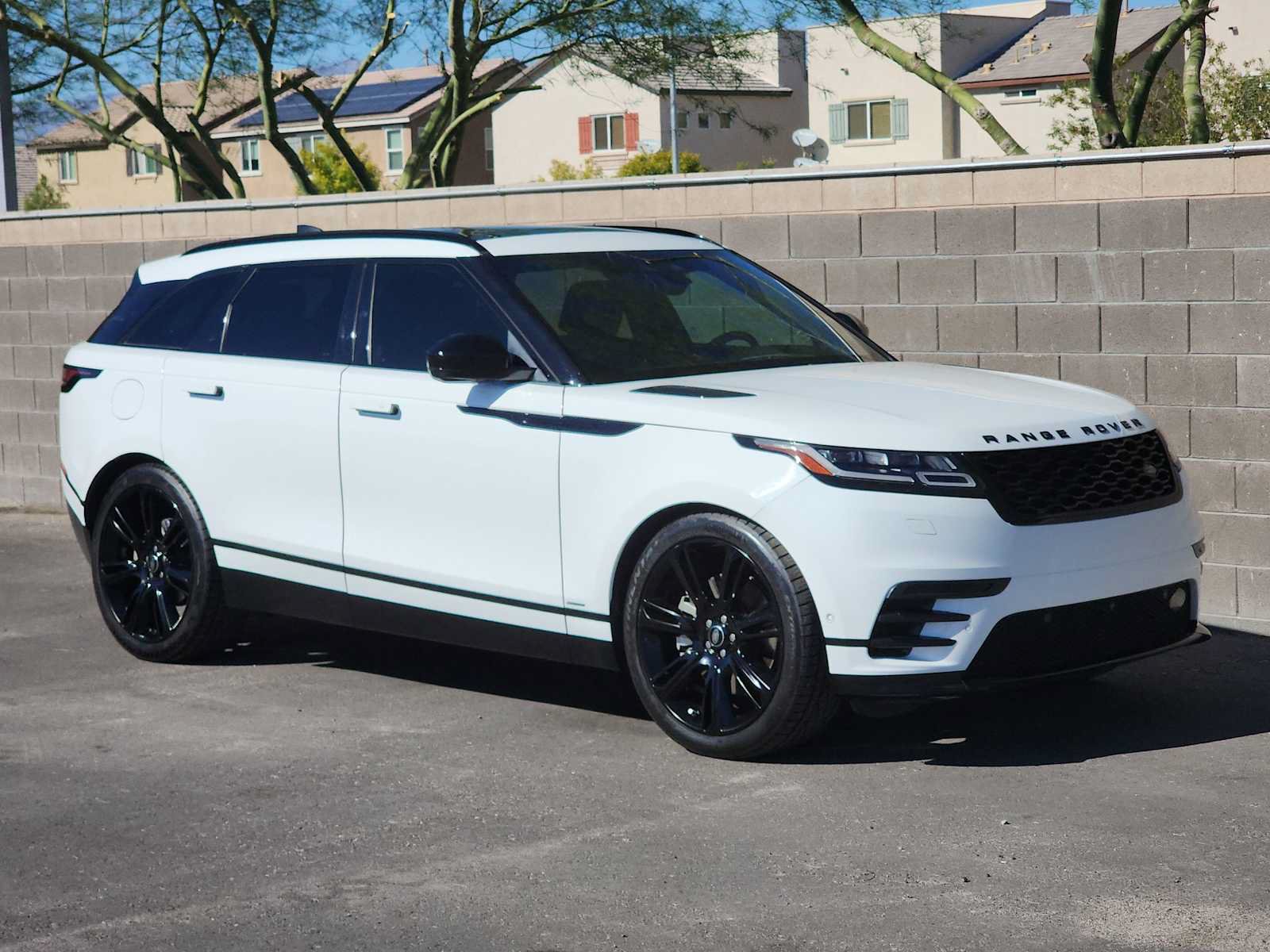 Used 2021 Land Rover Range Rover Velar R-Dynamic HSE AWD/4WD image 2